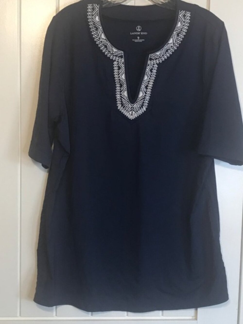 Lands' End V Neck Swim Shirt Rash Guard Navy White XL/18